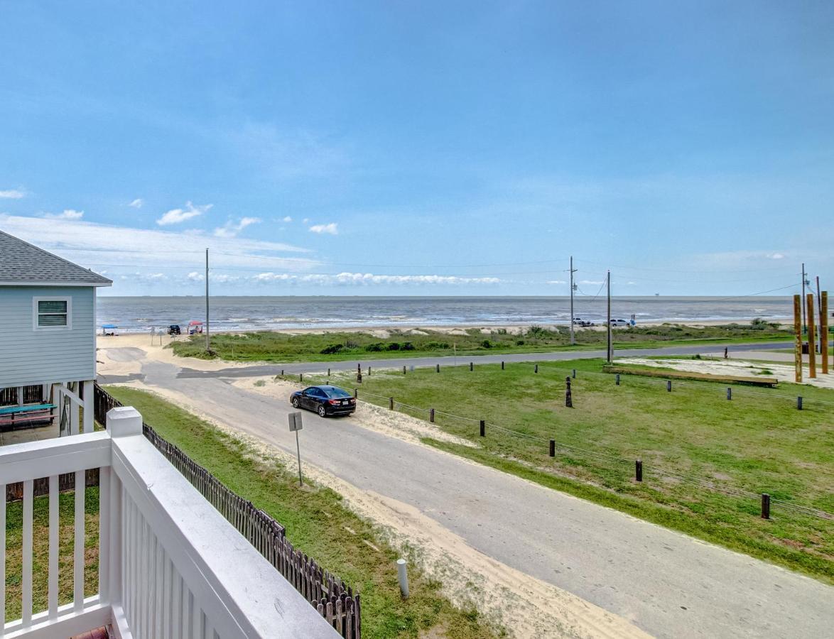 Spring Break Specials! Front Row Views - Tiki Bar - Playground Villa Bolivar Peninsula Bagian luar foto