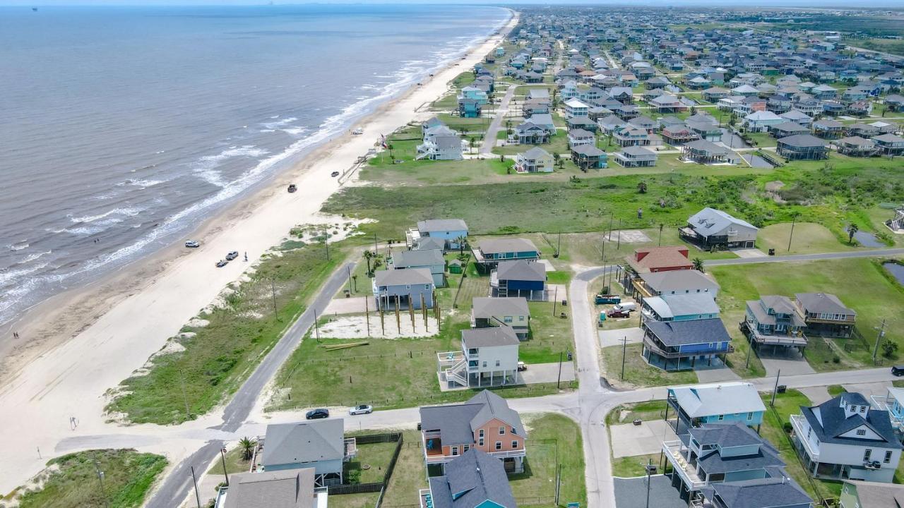 Spring Break Specials! Front Row Views - Tiki Bar - Playground Villa Bolivar Peninsula Bagian luar foto
